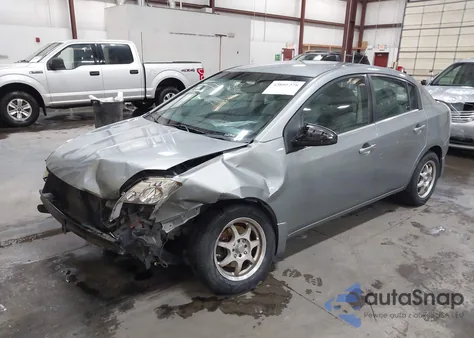 2009 Nissan Sentra 2.0 z USA, uszkodzony, nr VIN 3N1AB61E59L655317